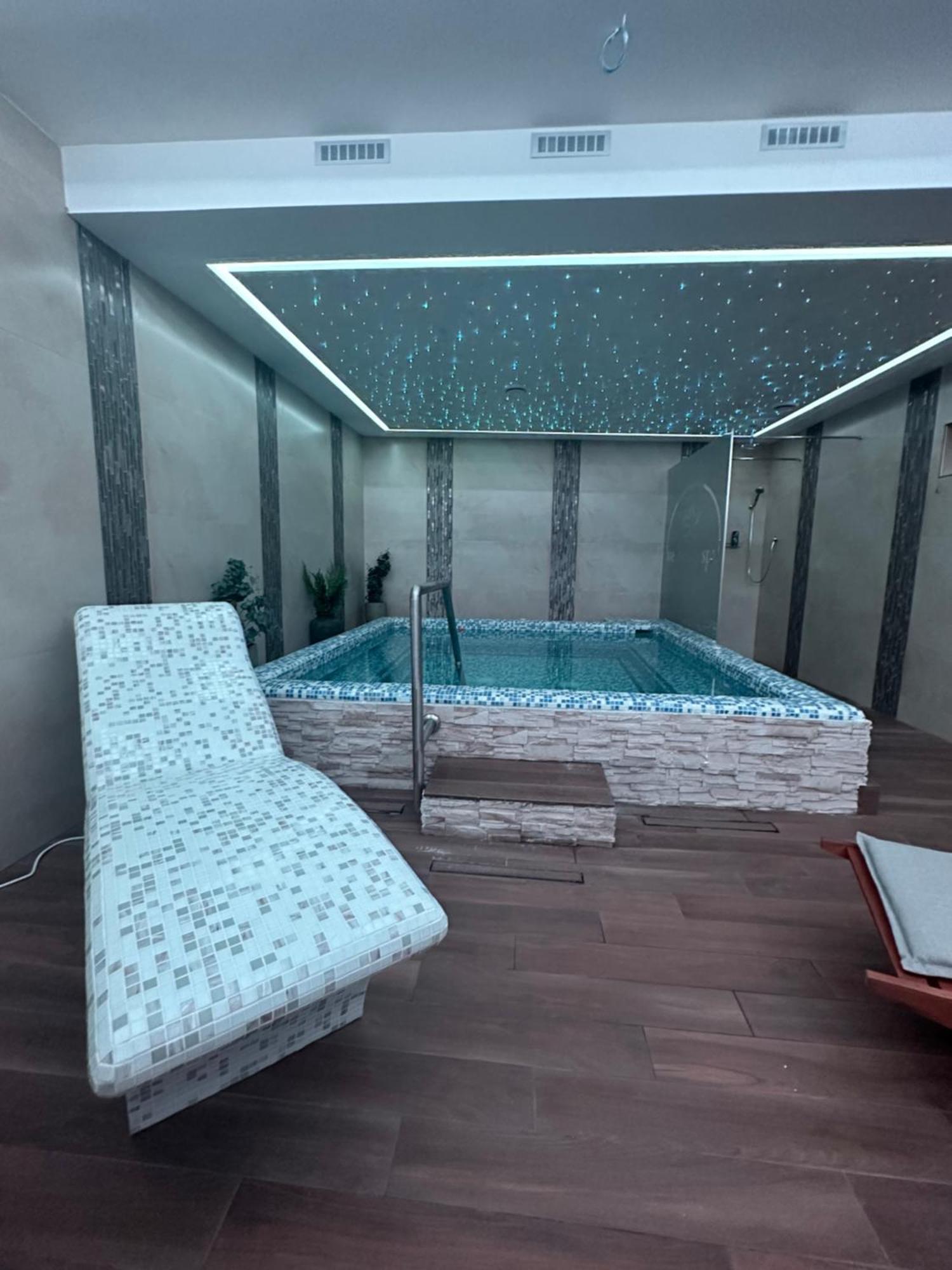 Five Apartments Indija Экстерьер фото